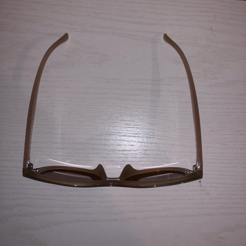 basic sunglasses - Picture 2 of 2